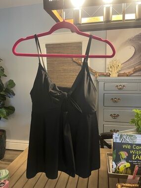 EoMENIE Black Bathing Suit Top/Coverup